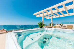 Kenzo - Pool, Jacuzzi, Terrace & Sea View